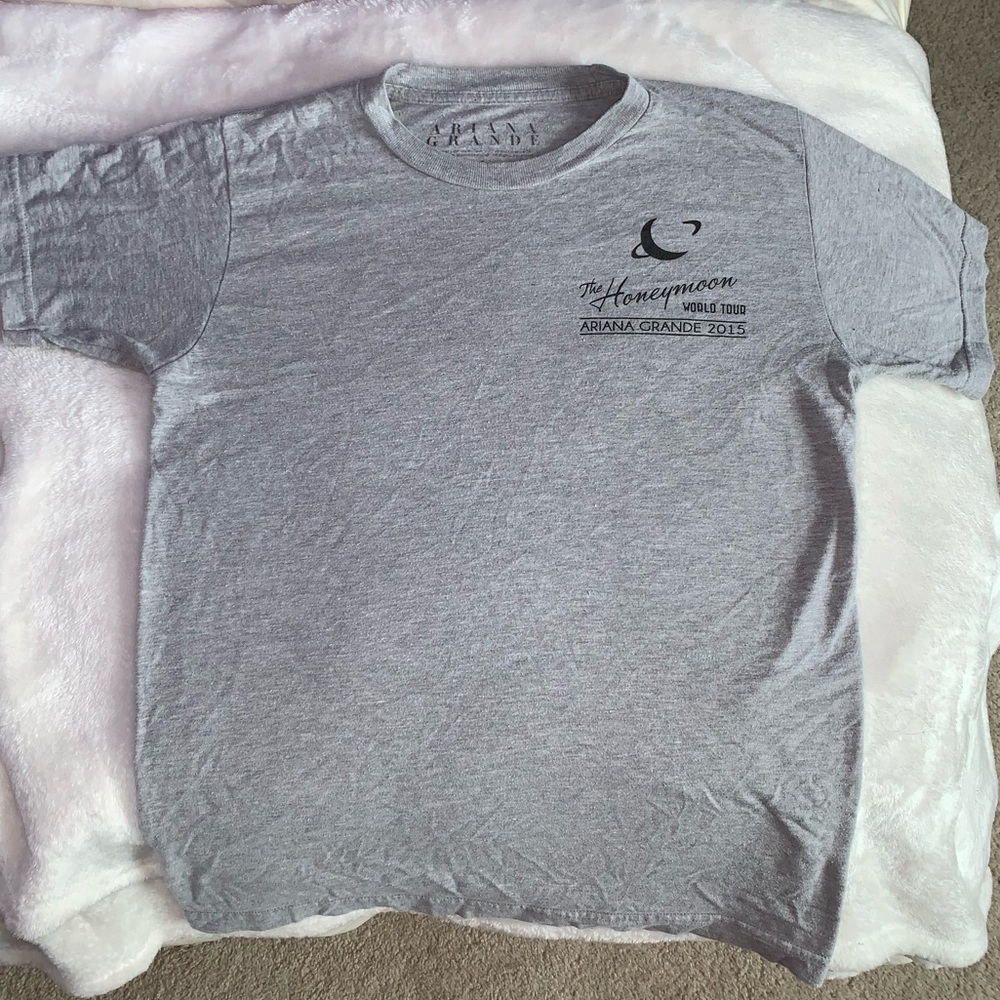 !VINTAGE RARE! Ariana Grande Honeymoon Tour shirt